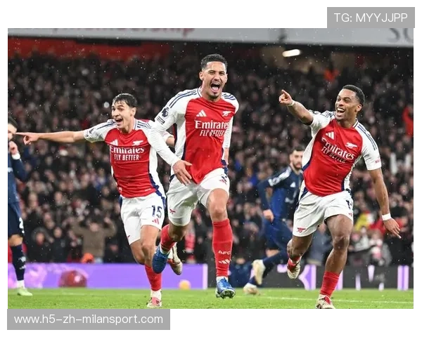 主帅亲自督导定位球训练，角球演习频率翻倍