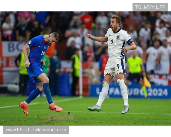 维尼修斯接贝林厄姆长传，左路内切爆射近角扩大比分