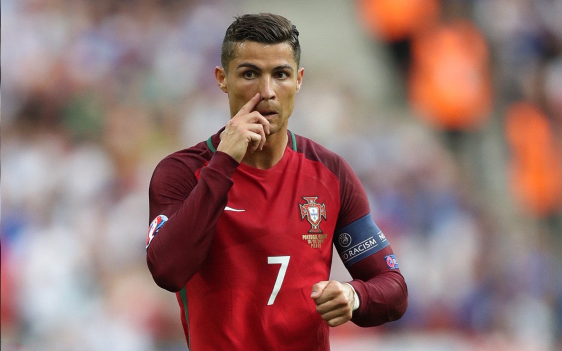 体育新闻中心发布年度体育传播发展报告,年度十大体育新闻